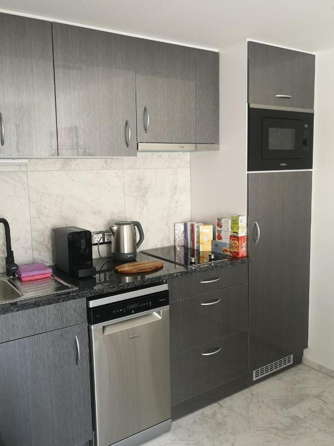 Lilie Appartement In Heviz Mit Tiefgarage, New And Modern 외부 사진