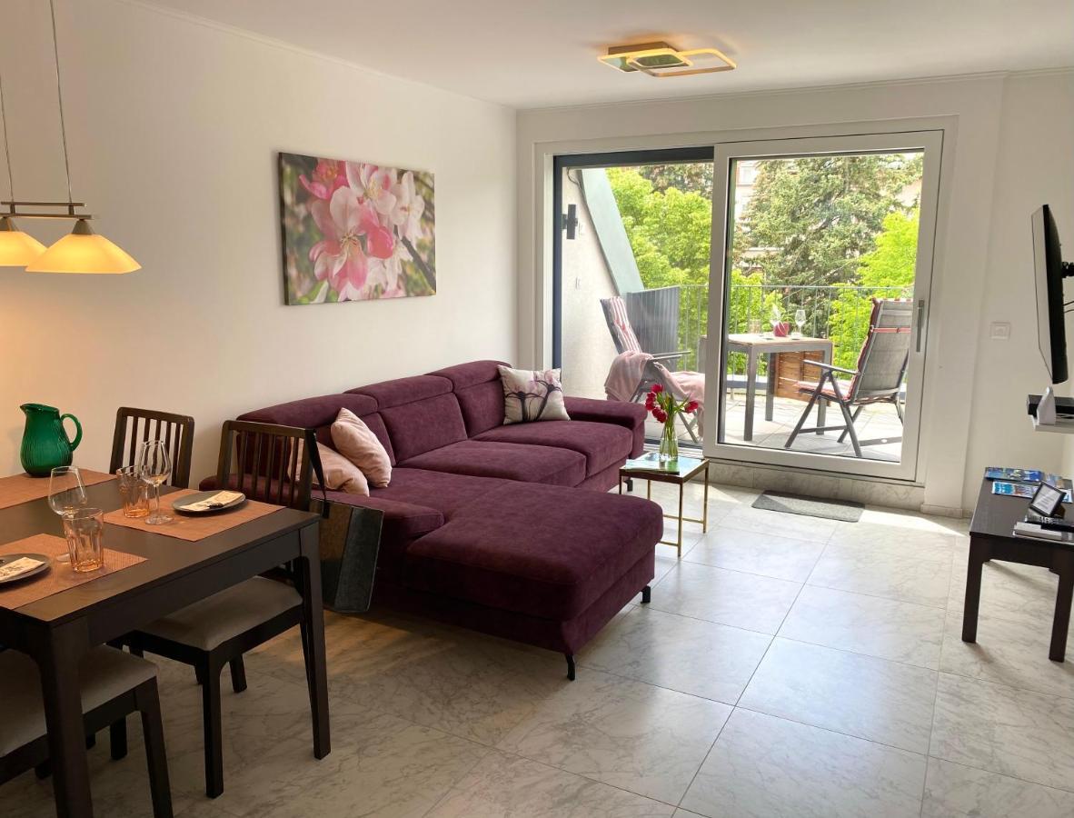 Lilie Appartement In Heviz Mit Tiefgarage, New And Modern 외부 사진
