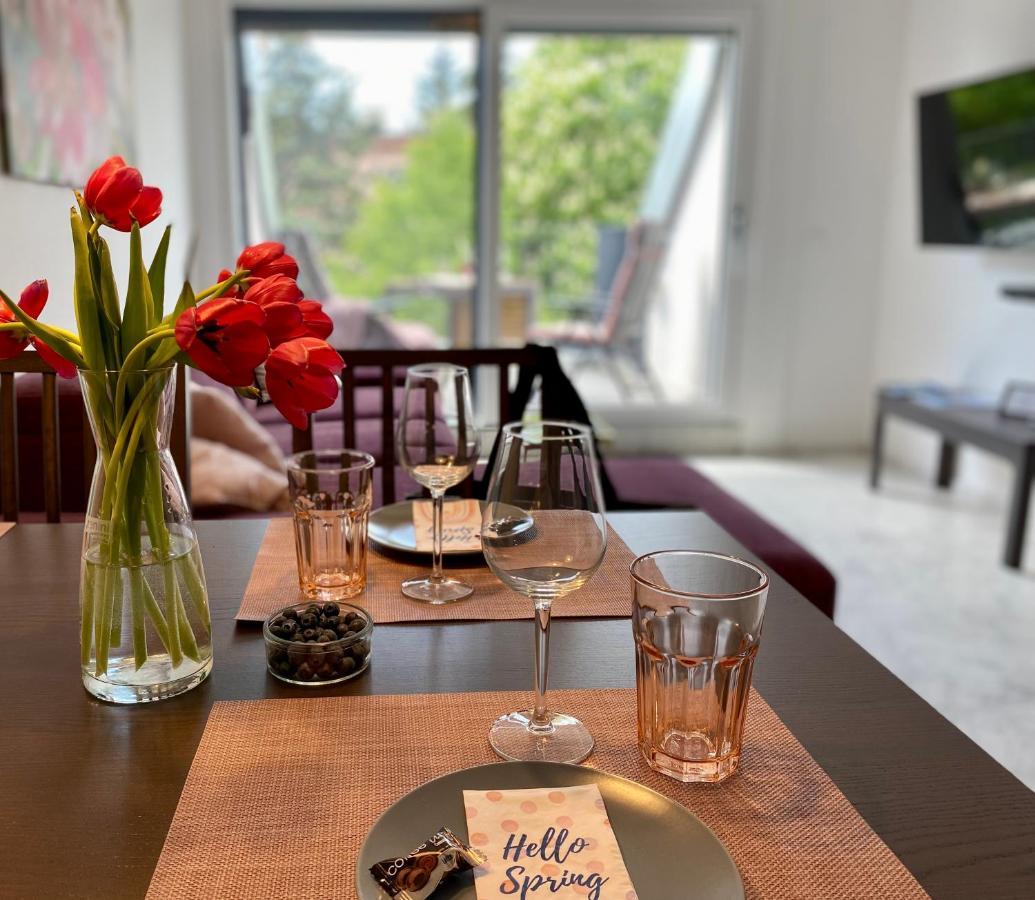 Lilie Appartement In Heviz Mit Tiefgarage, New And Modern 외부 사진