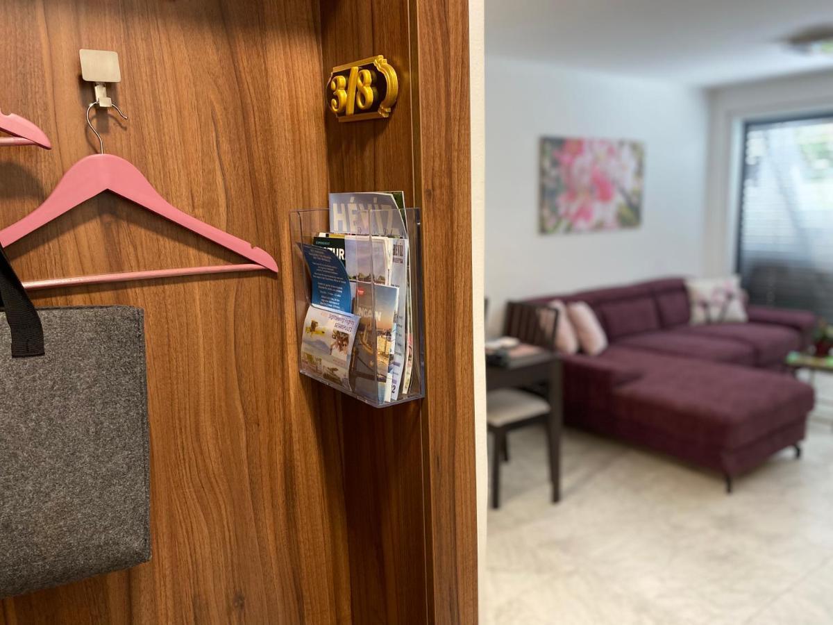 Lilie Appartement In Heviz Mit Tiefgarage, New And Modern 외부 사진